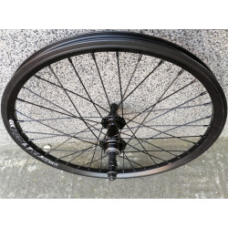 Zadné koleso BMX